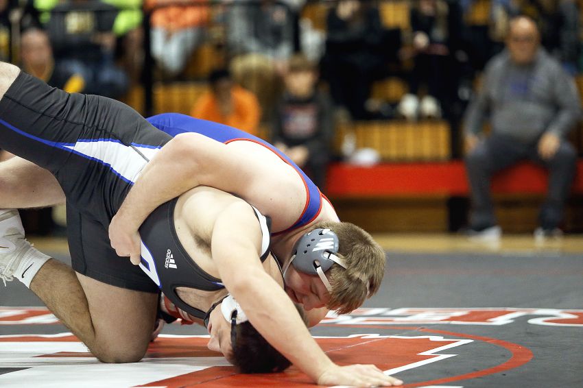 Wrestling Notebook - Parkerâ€™s Levi Wieman delivers statement win at Winner Quarterback Club Invitational